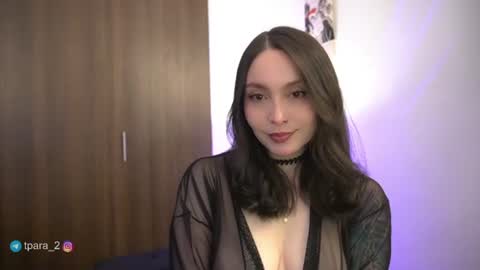 Snapshot of te_para_dos chatting on July 2026 05:04:02 PM Leo and Luna online show from July 2026 05:04:02 PM