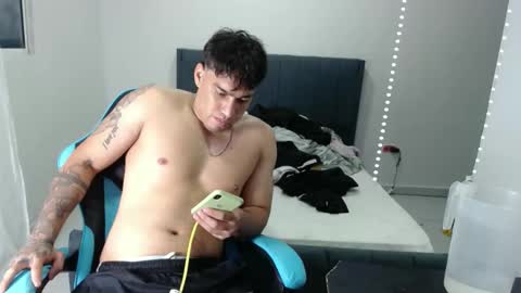 Snapshot of team23hot0 chatting on September 2025 03:39:02 AM team23hot0 online show from September 2025 03:39:02 AM