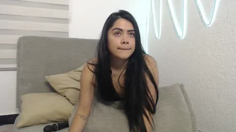 DYNAMITE DUO69 online show from September 2025 02:08:01 PM