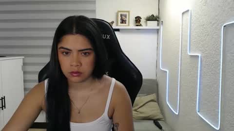 DYNAMITE DUO69 online show from February 2026 12:11:01 PM