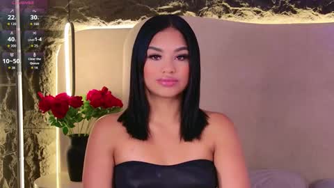 Bruna online show from October 2025 06:43:01 PM