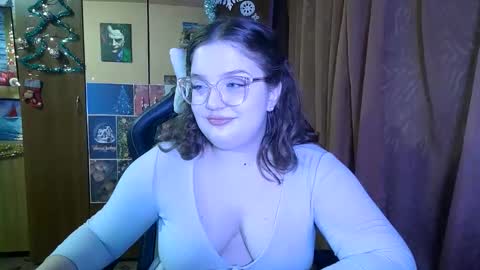 Snapshot of teasing_dora chatting on December 2025 09:30:01 PM Teasing Dora online show from December 2025 09:30:01 PM