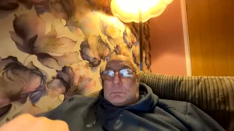 Mark online show from February 2026 08:18:01 PM