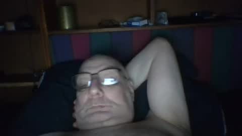 Snapshot of tebb61 chatting on August 2026 06:01:02 AM Mark online show from August 2026 06:01:02 AM