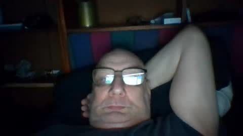 Snapshot of tebb61 chatting on August 2026 07:10:01 AM Mark online show from August 2026 07:10:01 AM
