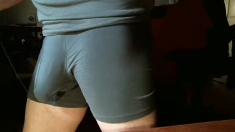 Snapshot of techloot chatting on November 2025 12:43:01 AM techloot online show from November 2025 12:43:01 AM