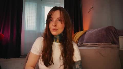 Mary     X TechnoElfff  INST    fansly kissmary online show from November 2025 12:13:01 PM