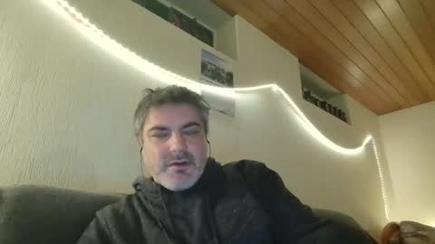 Peter online show from February 2025 10:03:01 PM