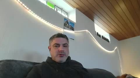 Peter online show from March 2025 10:26:02 AM