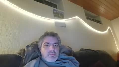 Peter online show from November 2025 05:56:02 AM