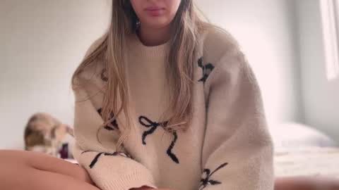 Amy No penetration Virgiin giirl online show from November 2025 01:43:01 PM