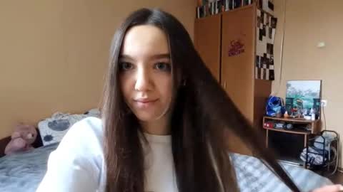 Kimi online show from December 2025 11:48:01 AM