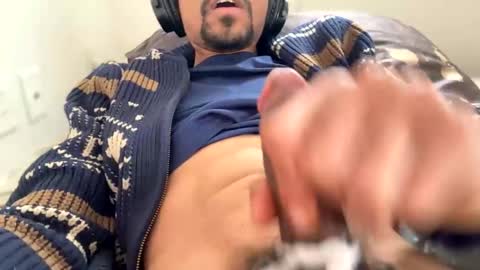 Snapshot of telecasted93 chatting on December 2024 05:26:01 PM telecasted93 online show from December 2024 05:26:01 PM