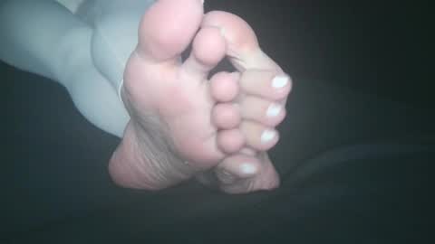 Snapshot of telegram1030 chatting on January 2025 06:17:01 AM Viv West online show from January 2025 06:17:01 AM