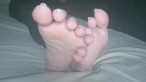 Snapshot of telegram1030 chatting on March 2025 06:52:02 AM Viv West online show from March 2025 06:52:02 AM