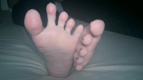 Snapshot of telegram1030 chatting on October 2025 04:20:02 AM Viv West online show from October 2025 04:20:02 AM