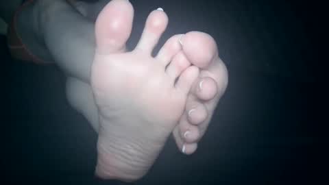 Snapshot of telegram1030 chatting on October 2025 04:56:01 AM Viv West online show from October 2025 04:56:01 AM