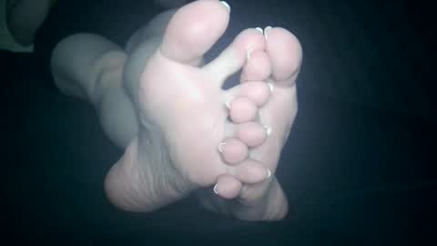 Snapshot of telegram1030 chatting on October 2025 03:36:02 AM Viv West online show from October 2025 03:36:02 AM