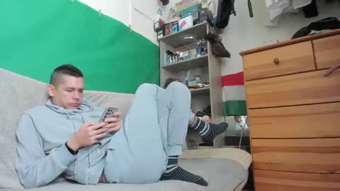 Snapshot of telepaticman chatting on October 2025 10:52:02 AM Virg Lszl online show from October 2025 10:52:02 AM