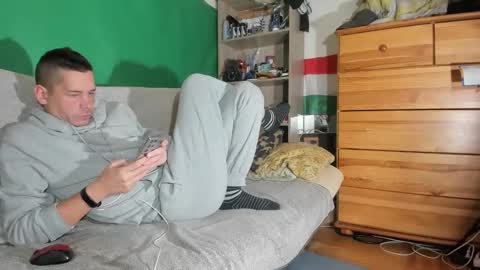 Snapshot of telepaticman chatting on October 2025 02:37:02 AM Virg Lszl online show from October 2025 02:37:02 AM