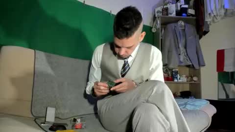 Snapshot of telepaticman chatting on December 2025 06:26:01 PM Virg Lszl online show from December 2025 06:26:01 PM