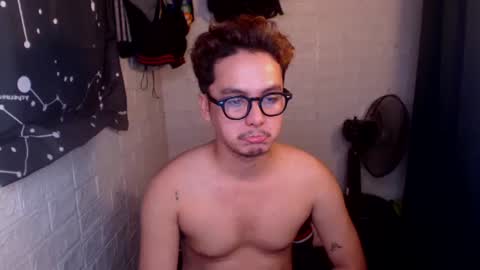 Snapshot of tempting_jon chatting on June 2026 02:30:01 PM tempting_jon online show from June 2026 02:30:01 PM