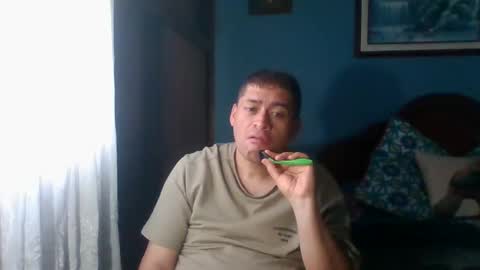 Snapshot of tender_eldelatienda chatting on May 2026 10:25:02 PM Fabio Canavaro online show from May 2026 10:25:02 PM