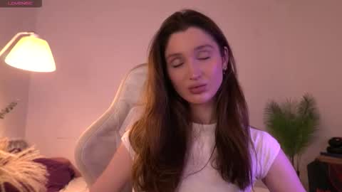 Amina online show from November 2025 10:06:01 AM