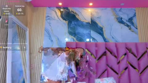 Tatiana online show from April 2026 12:27:01 PM