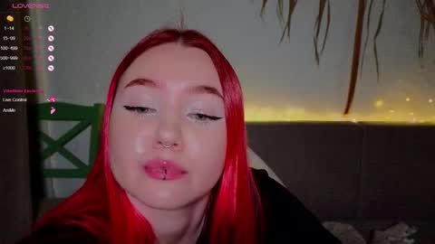 Snapshot of tendersea chatting on December 2025 06:02:01 PM inst r0seamber0 online show from December 2025 06:02:01 PM