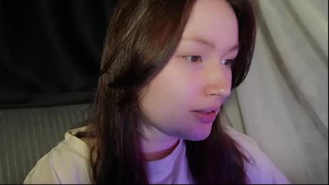 Snapshot of tendre_amelia chatting on May 2026 08:22:01 AM tendre_amelia online show from May 2026 08:22:01 AM
