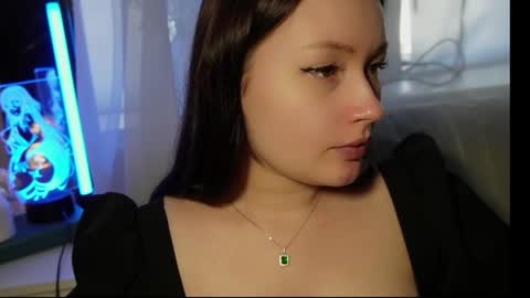 tendre_amelia online show from June 2026 08:19:01 AM