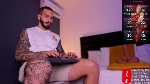 Teo Ferrer online show from October 2025 08:43:02 PM