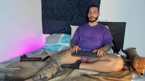 Teo Ferrer online show from November 2025 08:10:01 PM