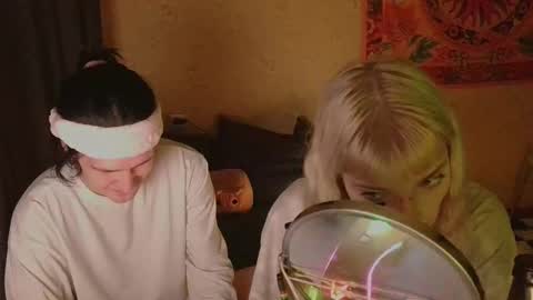 Teoshi online show from December 2025 02:57:02 PM