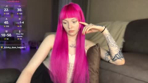 terezaluvly online show from May 2026 05:07:02 PM