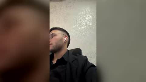 Andres long online show from June 2026 08:11:02 PM