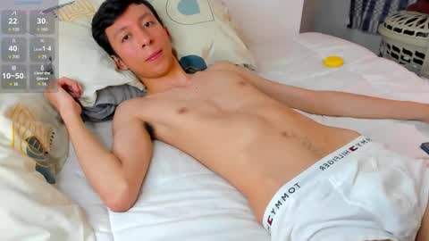 Juanfe  online show from December 2025 09:33:02 PM