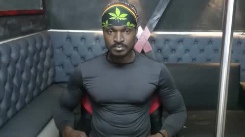 terranze_z online show from February 2026 08:23:02 PM