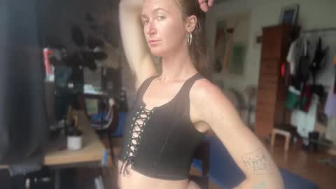 Terra Worship Findomme online show from September 2025 04:00:01 PM