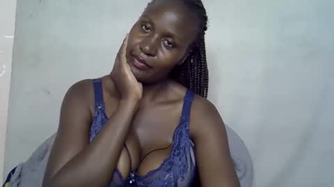 terriam online show from November 2025 09:56:02 AM