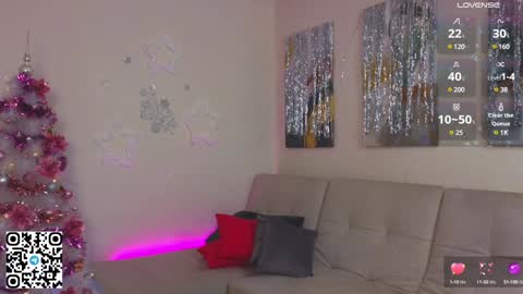 Tessa online show from December 2024 05:18:02 AM