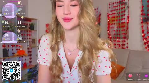 Tessa online show from February 2025 02:05:02 AM