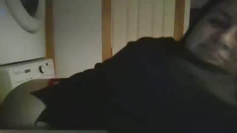 Snapshot of tesla1414 chatting on November 2025 02:57:02 AM TESLAA online show from November 2025 02:57:02 AM