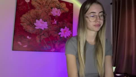 tessa_calmness online show from May 2026 03:03:02 AM