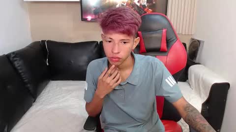 tessachains online show from November 2025 02:28:01 AM