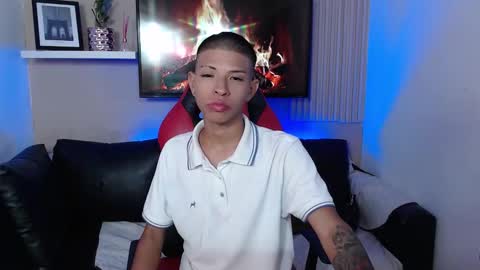 tessachains online show from December 2025 03:33:01 AM