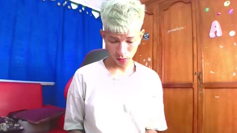 tessachains online show from February 2026 07:01:01 PM