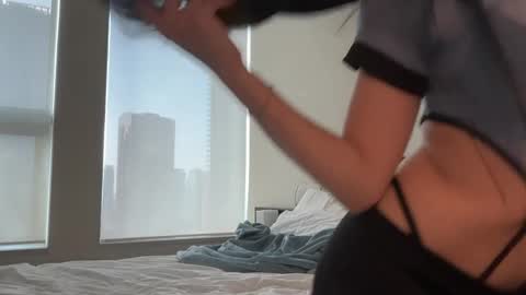 Tessa online show from October 2025 11:09:01 PM