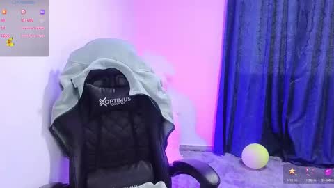 Tessy online show from January 2025 02:13:01 PM